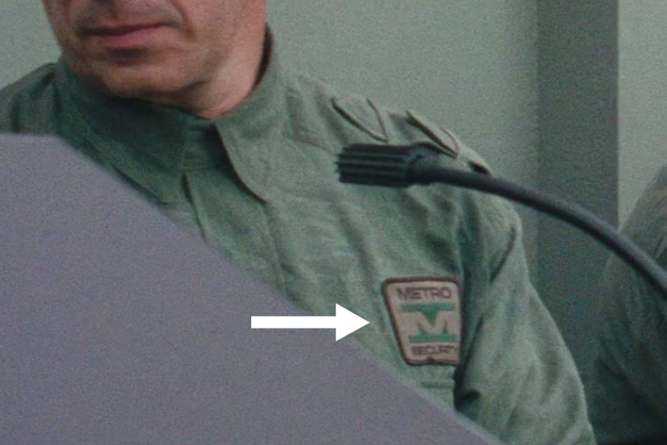 <p><strong>Figure 2.5</strong> A closer look at the Metro Security logo as seen on the patch.</p>